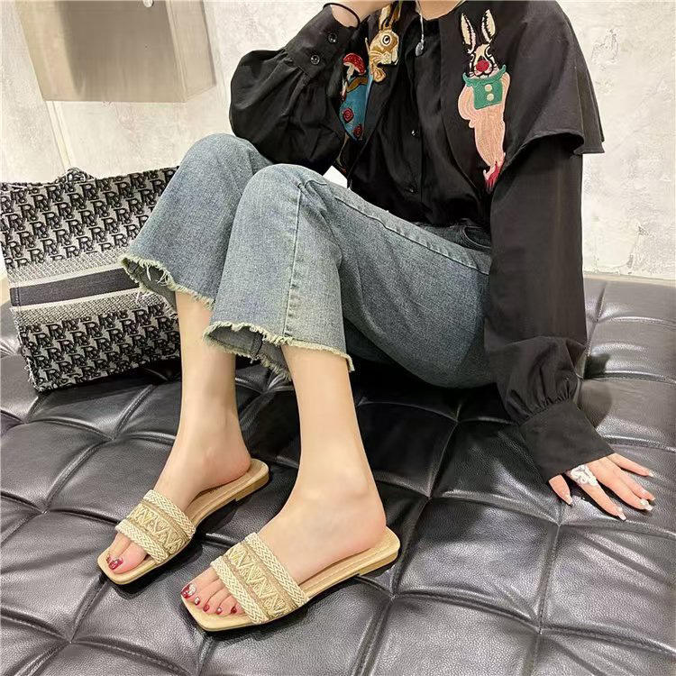 Fashion Women's Slippers Versatile Straw Woven Retro Flat Sandals Ethnic Casual Classic Flip Flops