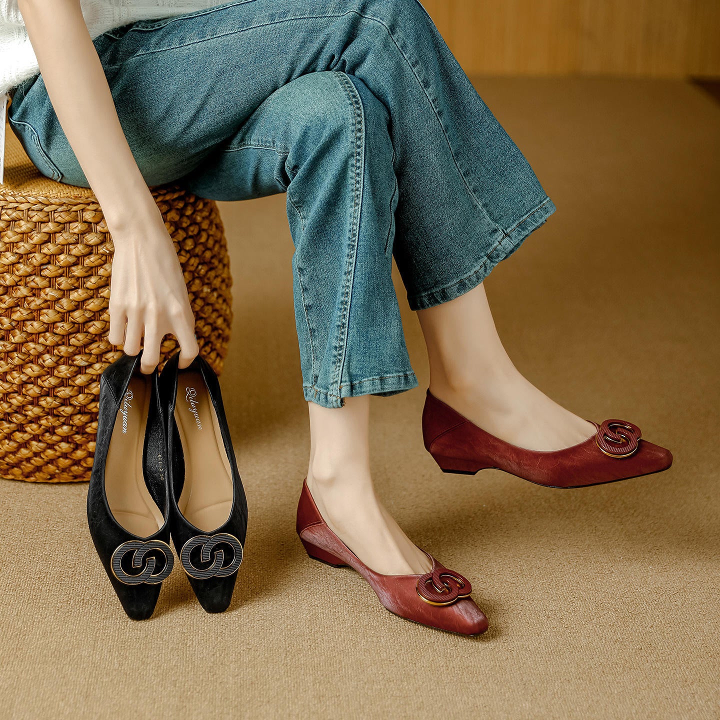 French Pointed Toe Ballerina  Style Slip-On Women's Shoes big buckle Embellished