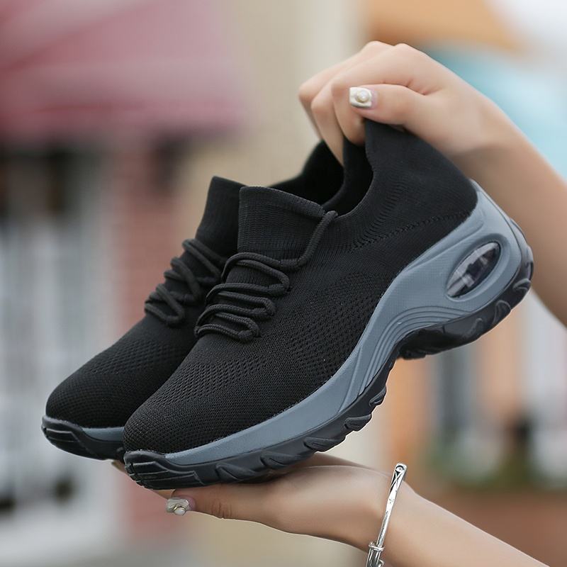 Lightweight Elastic Casual Women's Shoes Increased Height Slip-On Shake Shoes Breathable Comfortable
