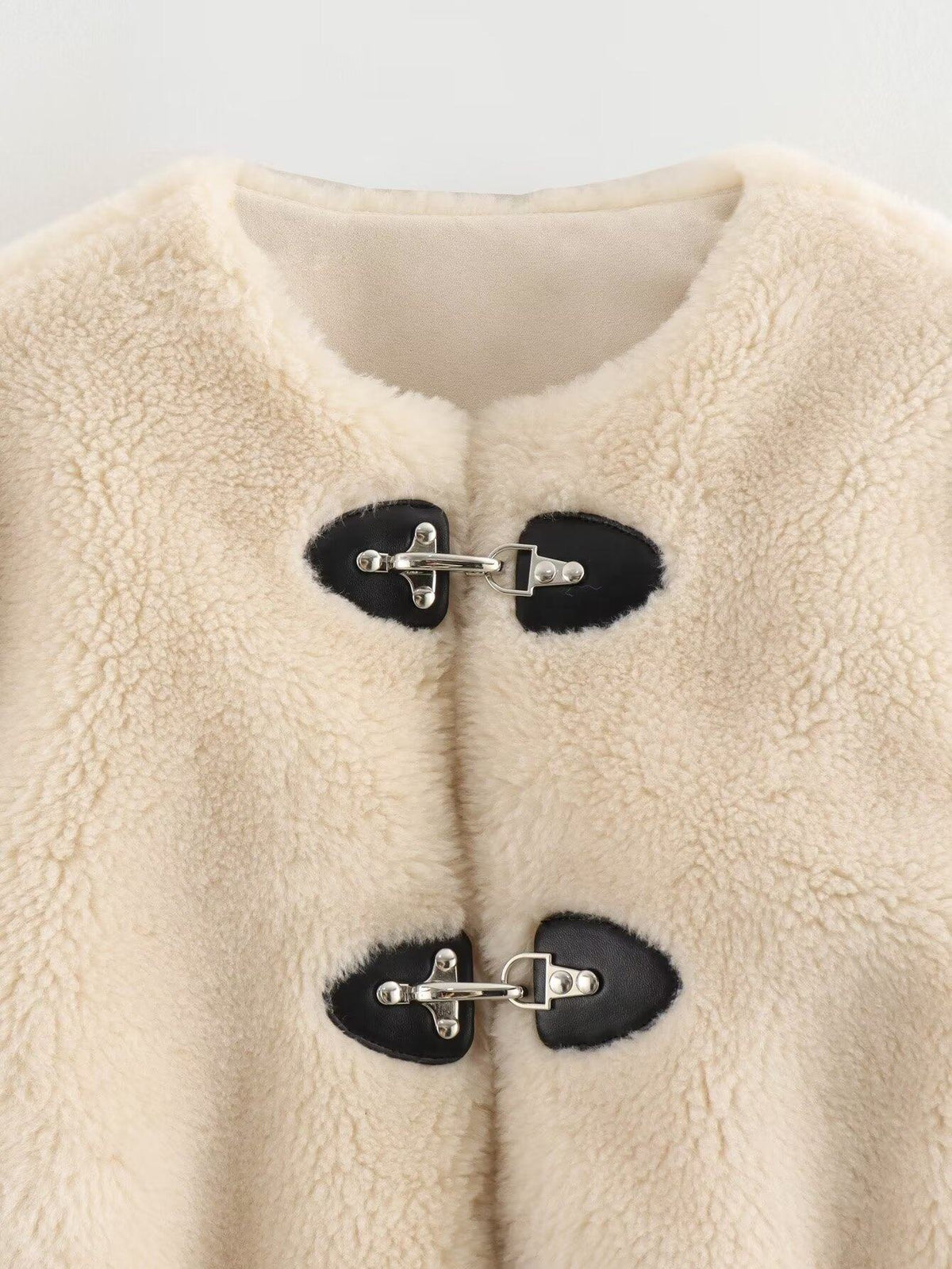 Solid Spring Buckle Fleece Jacket Winter Round Neck Fashion Faux Fur Coats for Ladies Natalia Home Fashion    Natalia Home Fashion