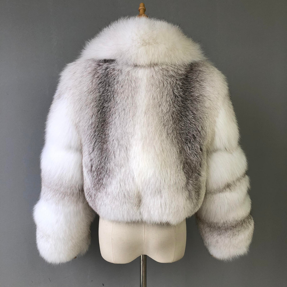 100% Natural Real Fox Fur Coat Jacket Thick Warm Cropped Winter Fluffy Women Luxury Fur Coats Natalia Home Fashion    Natalia Home Fashion