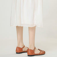 Luxury designer sandals Hollow Low-heeled Closed-toe Sandals for Women for Summer Outdoor Wear Roman Shoes