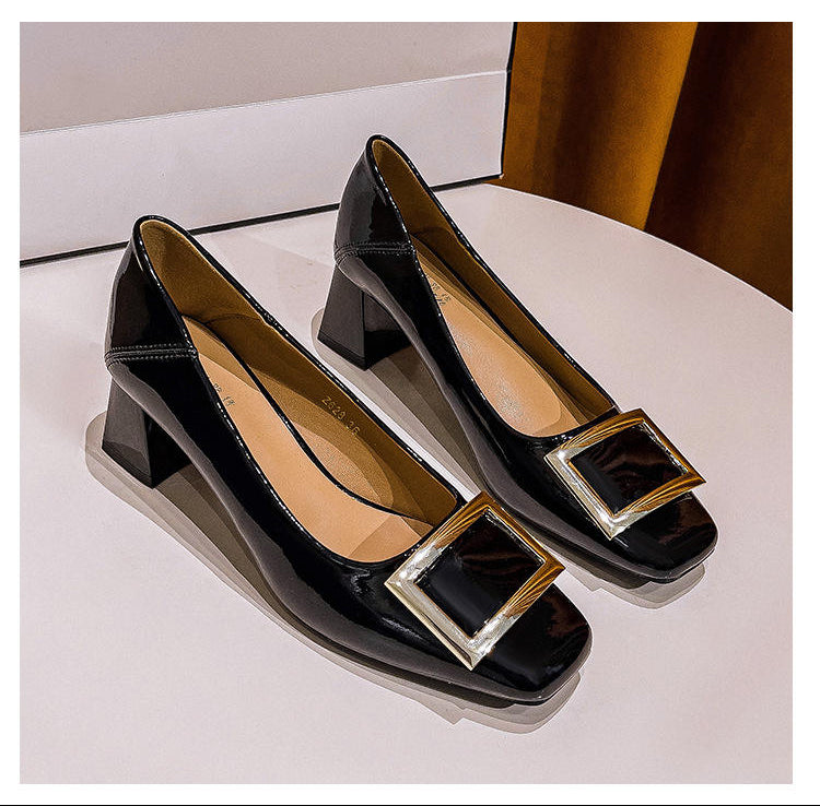 Square Shallow Mouth Button Lacquer Leather Women's Single Shoes
