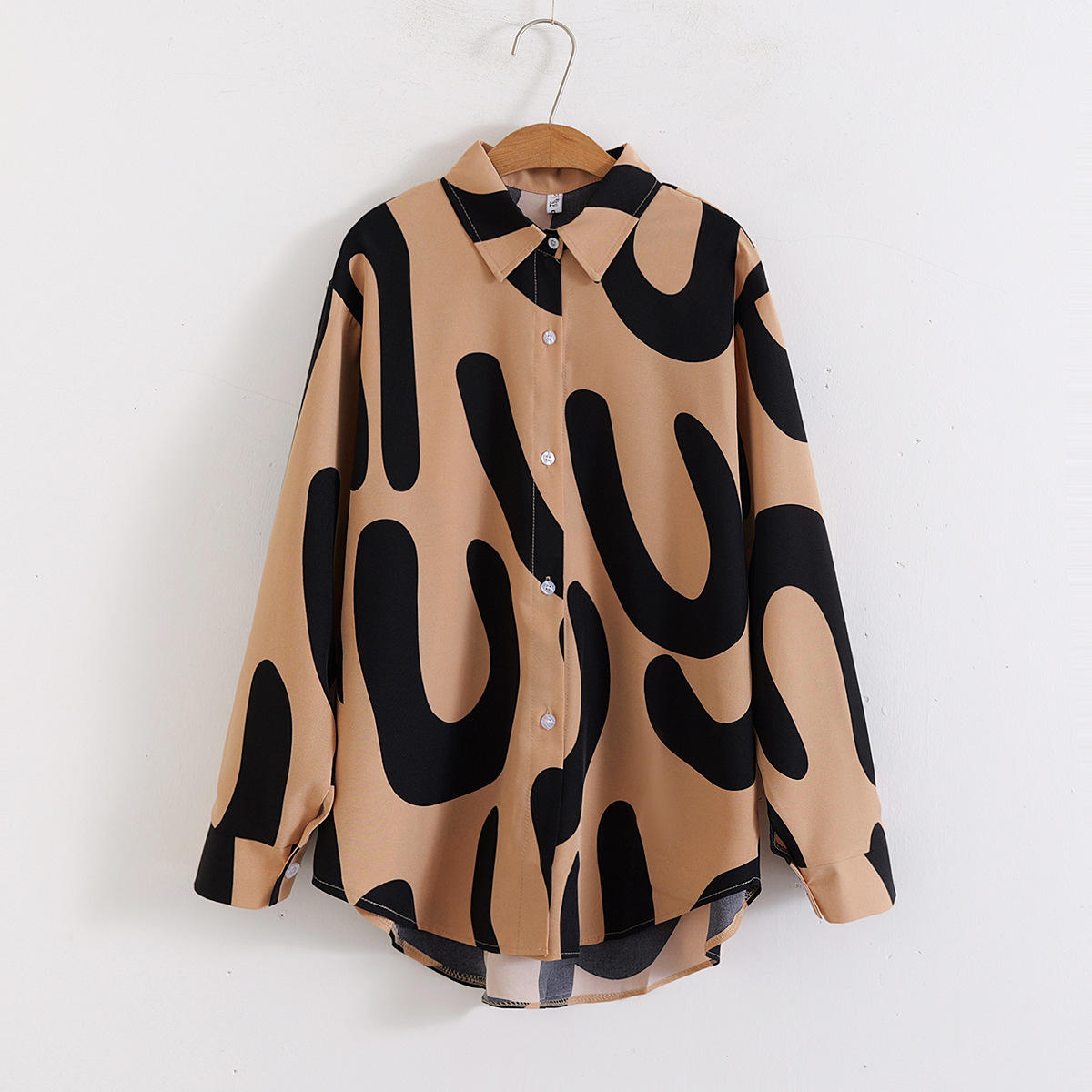 Elegant Casual Abstract Print Shirt for Women Turn-down Collar long Sleeve Loose Slimming Versatile Blouse