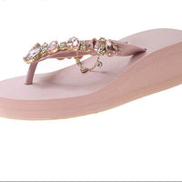 Women Slippers Fashion Summer New Water Diamond Flip Flops Women Outwear Thick Sole Slope Heels Beach Vacation Slippers