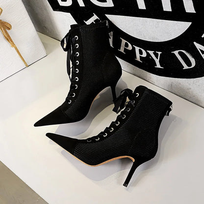 Ankle Women Boots Fashion Slim Heel High Heel Pointed Plaid Plaid Lace up Fashion Cross Strapping Boots