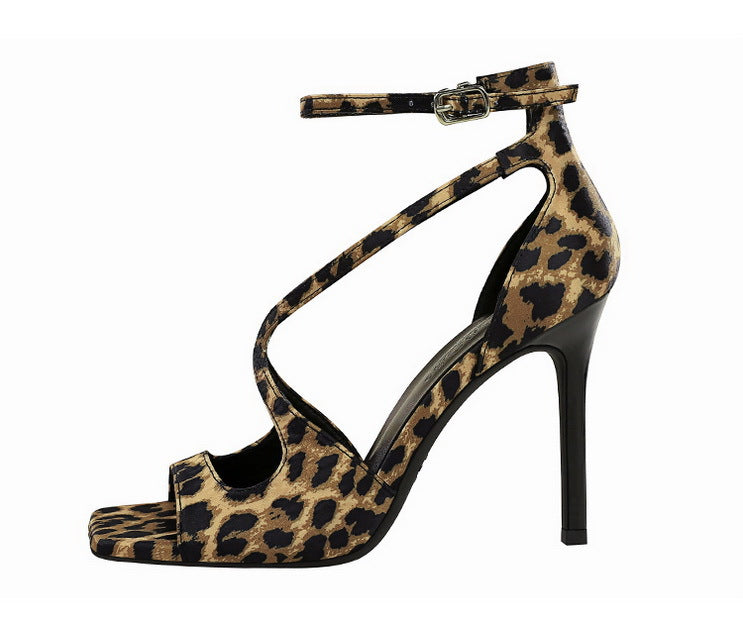 Sexy high heels Women Suede Women Pumps Square head Peep Toe High heeled sandals Buckle hollow out Lady Heels