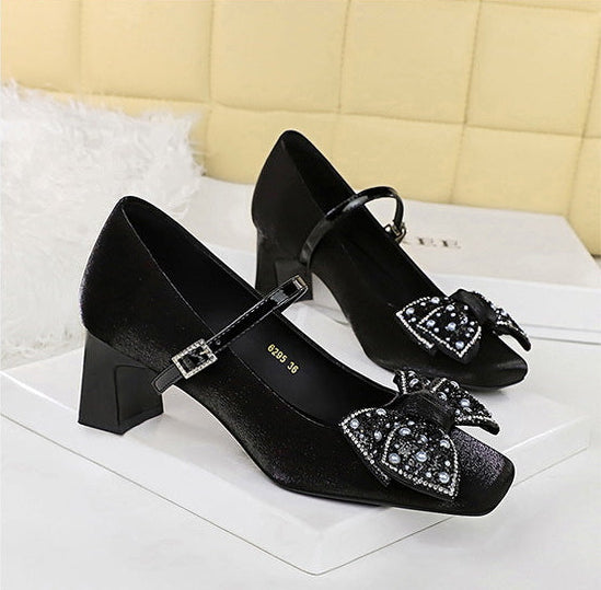 Rhinestone bow Women Pumps Coarse heel Women shoes middle heel Luxury banquet shoes satin square head Ladies shoes