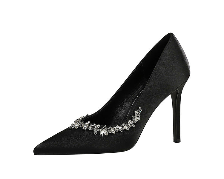 Silks satins Women Pumps Rhinestone design High Heels Stilettos 10 cm and 7 cm Luxury banquet shoes Sexy party shoes