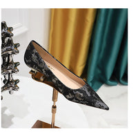 Floral cloth surface 3 cm Kitten heels Women Shoes Sweet Fashion Low Heel Ladies Shoes pointed Toe Women Pumps