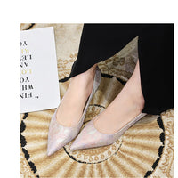 Floral cloth surface 3 cm Kitten heels Women Shoes Sweet Fashion Low Heel Ladies Shoes pointed Toe Women Pumps