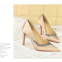 Silks satins Women Pumps Rhinestone design High Heels Stilettos 10 cm and 7 cm Luxury banquet shoes Sexy party shoes