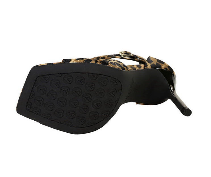 Sexy high heels Women Suede Women Pumps Square head Peep Toe High heeled sandals Buckle hollow out Lady Heels