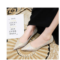 Floral cloth surface 3 cm Kitten heels Women Shoes Sweet Fashion Low Heel Ladies Shoes pointed Toe Women Pumps