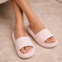 Women Slippers Fashion Soft Cloud Slippers Casual Beach Slippers Shower Bathroom Shoes Non-slip House Slippers