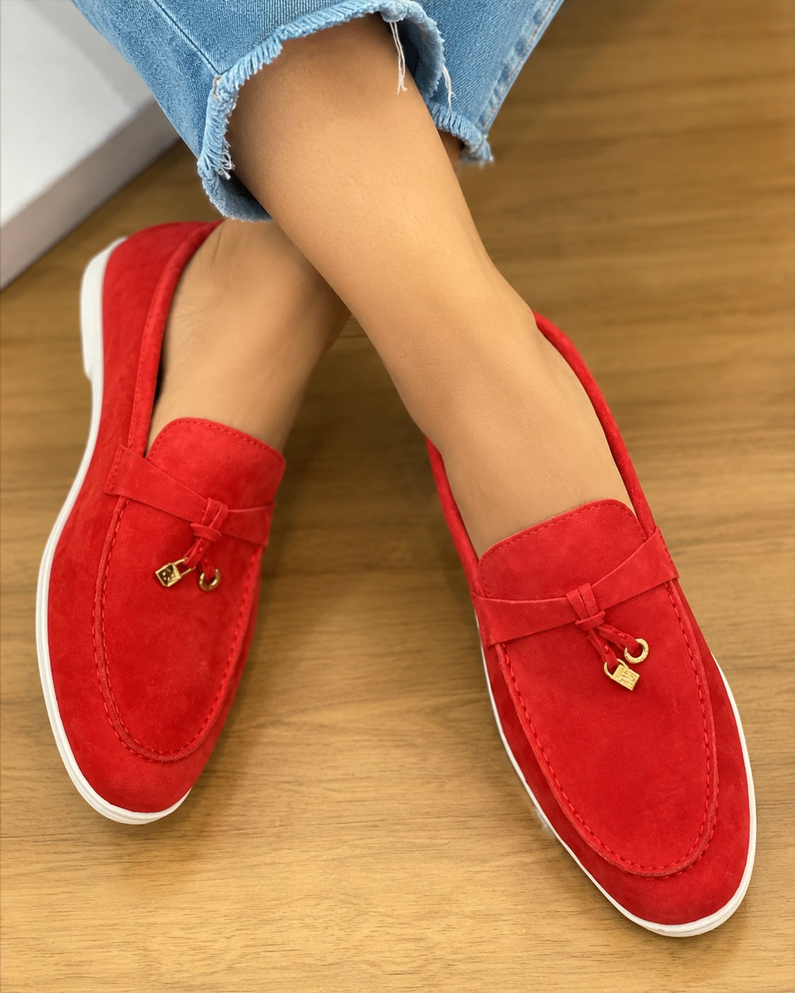 Summer Walk Moccasins Suede Loafers Shoes Women Spring Autumn Fashion Causal Leather Metal Pendant Flat Mules Shoes