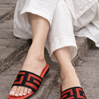 Women Flat Heels Slipper Outdoor Non-slip Casual Ladies Slides  Fashion Women Sandals