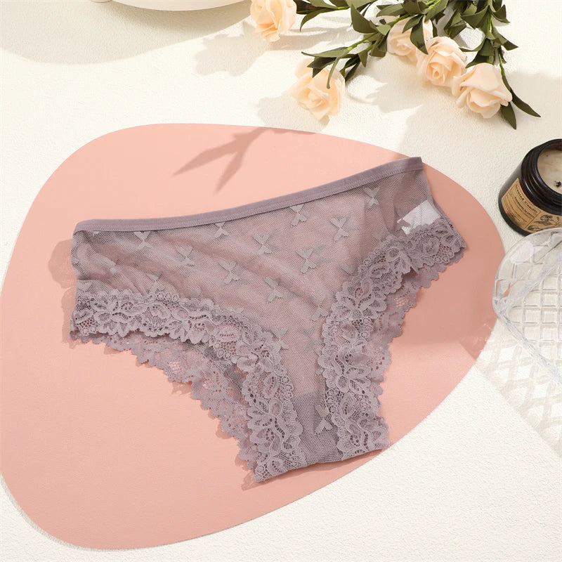 Women's Lace Panties Sexy Perspective Underwear Seamless Hollow Out Briefs Female Low Rise Floral Transparent Soft Lingerie