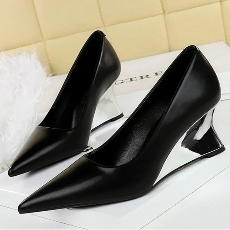 Spring Fashion Pointed Toe Pumps Woman Metal Decoration Wedges Heels Elegant Ladies Shoes