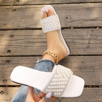 Small Fragrant style flat bottomed plus size slippers for women square headed rhinestone pearl fashionable casual slippers