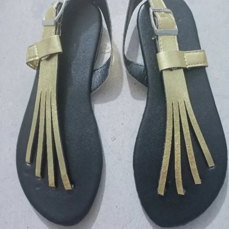 Summer Women Slippers Buckle Flat Sandals Fashion Outdoor Beach Shoes New Casual Flip Flops Metal Claw Slippers Slides Women Natalia Home Fashion    Natalia Home Fashion