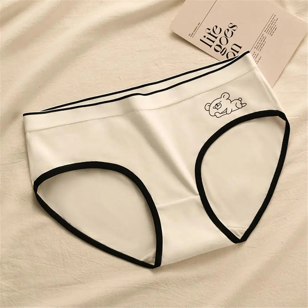 Cartoon Bear Printed Women's Briefs Cotton Panty Cute Medium Waist Underwear Student Under pant Cute Teenage Girls Triangle Pant