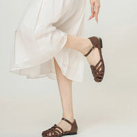 Luxury designer sandals Hollow Low-heeled Closed-toe Sandals for Women for Summer Outdoor Wear Roman Shoes