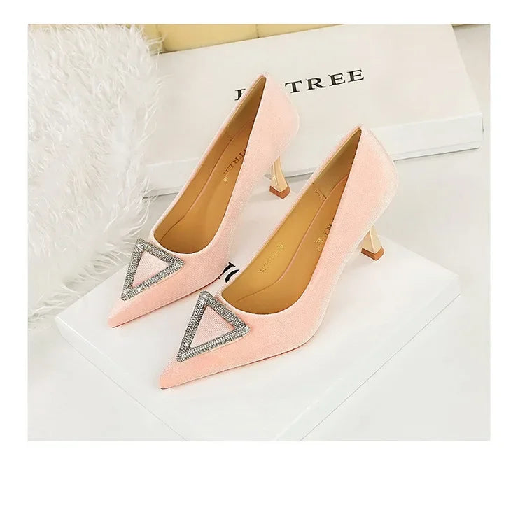 Designer Women Heels Prom Pumps Lady Velvet Pointed Toe 7cm Thin High Heels Pearl Crystal Buckle Shoes