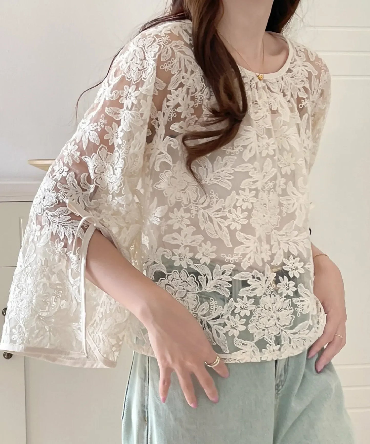 Round Neck Lace Shirt Women's Summer Floral Print Tie Dotted Cotton Blend Full Sleeve Slim Fit Button up Top