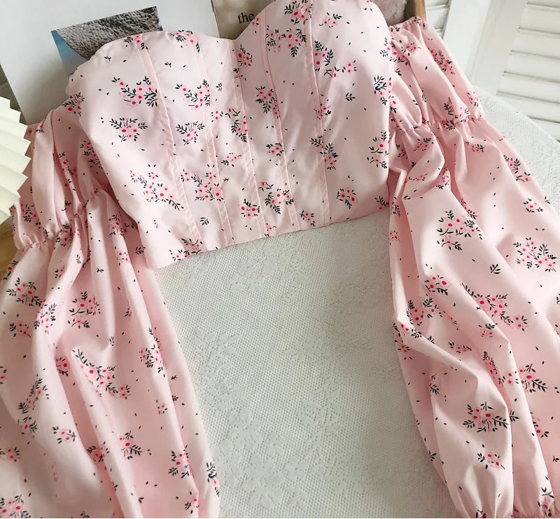 Chic Crop Tops Blouses Women Sexy Lady Slash Neck Flare Sleeve Floral Sweet Long Sleeve Crop top Shirts