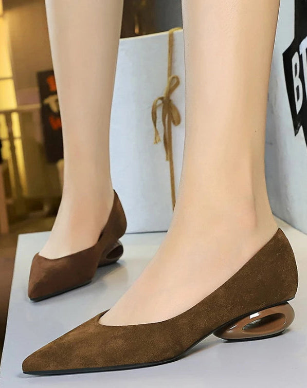 Retro Pointed Toe Suede Low Heel Shoes Shallow Mouth Hollow Heel Pedicure Shoe Daily Versatile Temperament Women's Shoes