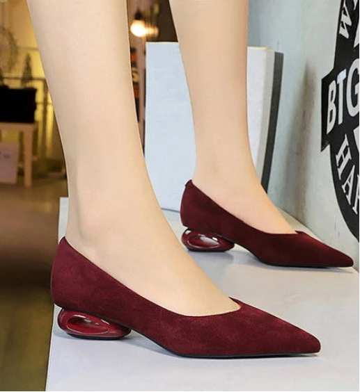 Retro Pointed Toe Suede Low Heel Shoes Shallow Mouth Hollow Heel Pedicure Shoe Daily Versatile Temperament Women's Shoes