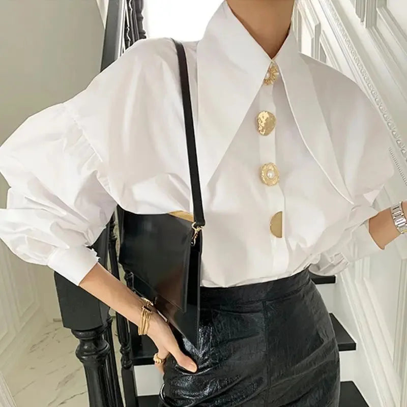 Chic Sharp Corner Collar Blouse Women Elegant Pearl Button White Shirt Ladies New Fashion Lantern Sleeve Shirts