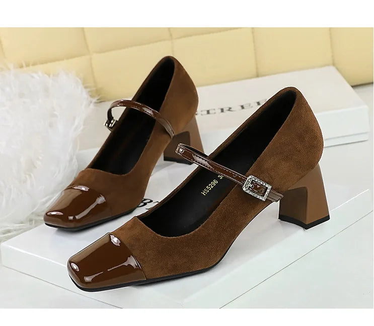 Leopard Print Women Pumps Suede Middle Heel Shoes Sexy Mary Jane Shoes Rhinestone Buckle Ladies Shoe Square Head