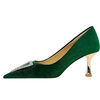 Designer Women Heels Prom Pumps Lady Velvet Pointed Toe 7cm Thin High Heels Pearl Crystal Buckle Shoes