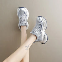 Respirable Thick Bottom Dad Shoes for Women in All Seasons Breathable Fashionable Flat Heel Anti-Odor Casual Footwear