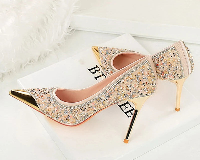 Fashion Metal Decoration Pointed Toe Woman Pumps Thin Heels Wedding Party Ladies Shoes