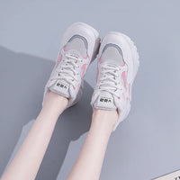 Women's Casual Breathable Leather Sneakers Versatile Flat Heel Shock Absorption Comfortable and Fashionable Shoes