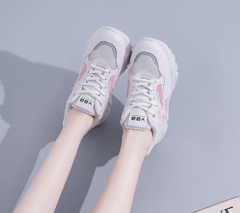 Women's Casual Breathable Leather Sneakers Versatile Flat Heel Shock Absorption Comfortable and Fashionable Shoes