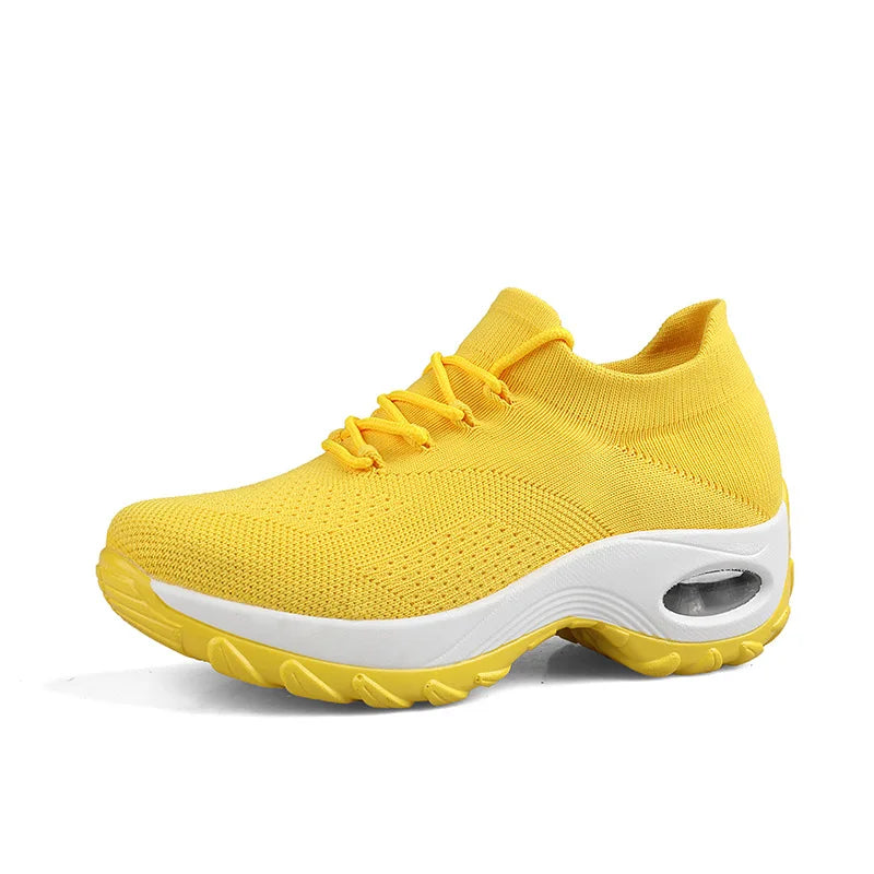 Lightweight Elastic Casual Women's Shoes Increased Height Slip-On Shake Shoes Breathable Comfortable