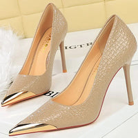 Western Style Retro 9.5cm High Heels Party Pumps Serpentine Patent Leather Shallow Metal Pointed Toe Lady Shoes Black