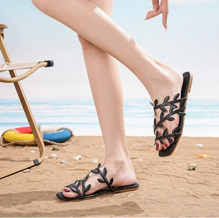 Leaf Pattern Women's Sandals Outdoor Wear New Style Beach Flat Bottom Slip-On Holiday Comfortable Breathable Flats