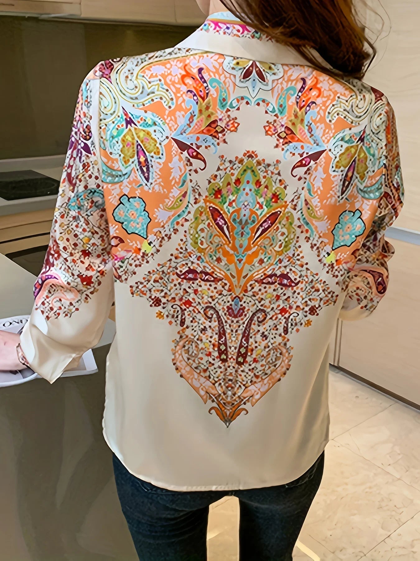 Elegant office and casual ladies shirts Fashion printed Women Blouses Long sleeve Tops