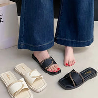 Soft Sole Flat Sandals for Women Outdoor Trendy Strappy Flip Flops Summer Beach Non-Slip Casual Shoes