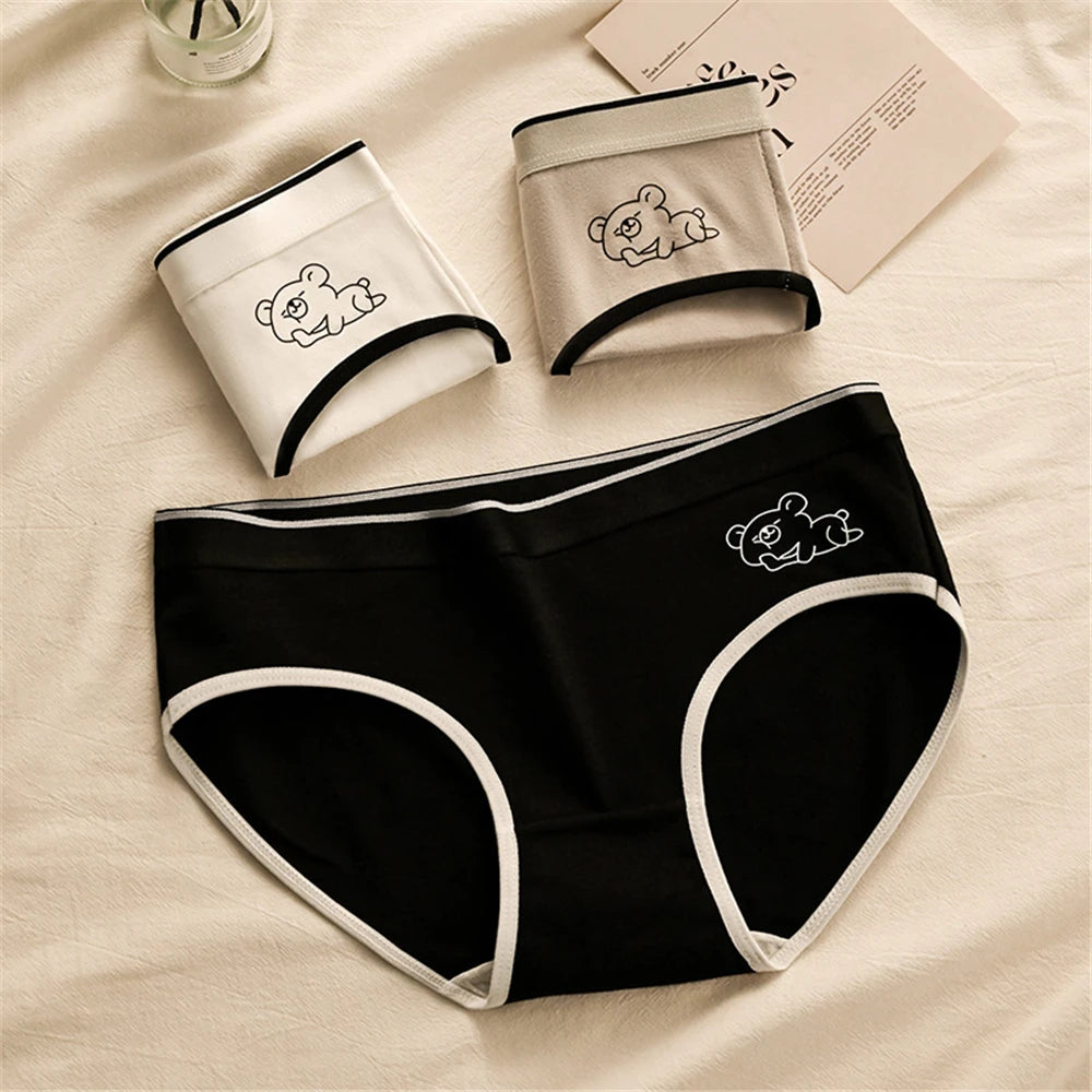 Cartoon Bear Printed Women's Briefs Cotton Panty Cute Medium Waist Underwear Student Under pant Cute Teenage Girls Triangle Pant