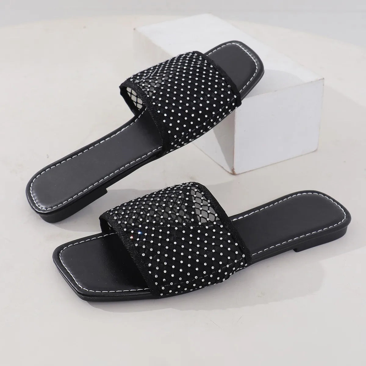 Women's Flat Sandals Lightweight Comfortable Casual Shoes Outdoor Vacation Beach Shoes