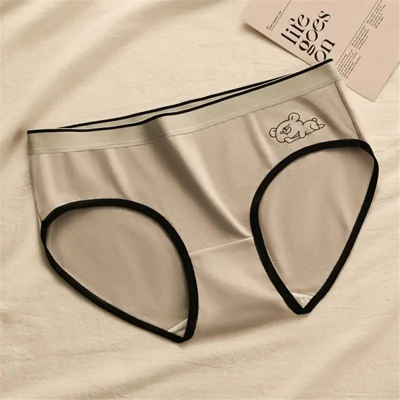 Cartoon Bear Printed Women's Briefs Cotton Panty Cute Medium Waist Underwear Student Under pant Cute Teenage Girls Triangle Pant