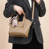 Pure Leather Cowhide Single Shoulder Crossbody Bag Ladies Handbag Fashion Bucket Bag Simple Basket Comes with Scarf