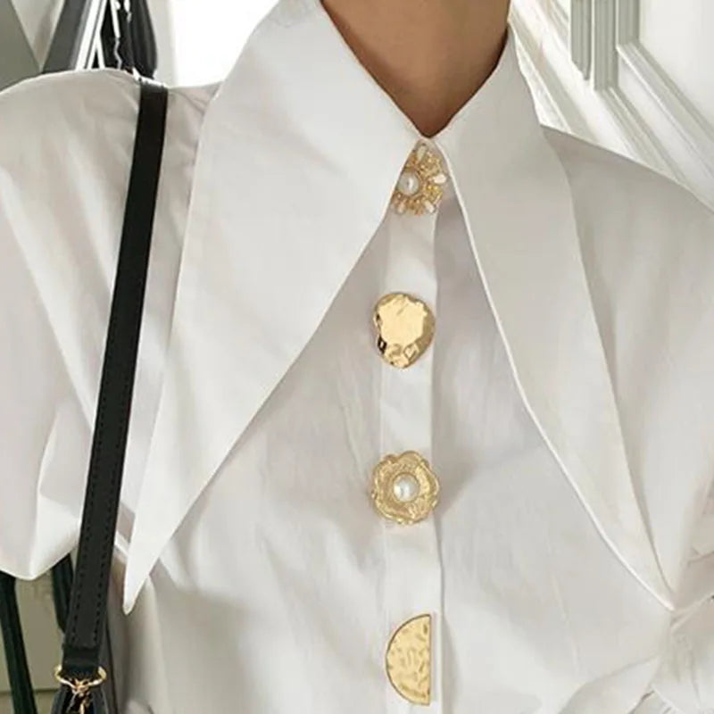 Chic Sharp Corner Collar Blouse Women Elegant Pearl Button White Shirt Ladies New Fashion Lantern Sleeve Shirts