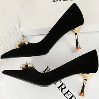 Luxury Women 7cm High Heels Wedding Pumps Lady Luxury Designer Metal Chain Buckle High Heels Stiletto Women Dress Shoes